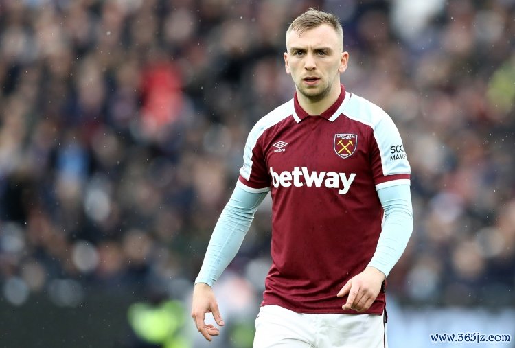 官方：西汉姆证明体育集锦，对利物浦鲍文受的伤是左脚骨折