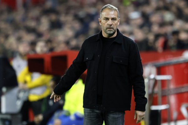 巴萨在上赛季西甲遭到赫罗纳双杀体育集锦